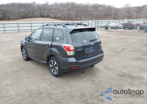 2017 Subaru Forester 2.5I Premium из США, поврежденный, VIN JF2SJAEC6HH403879